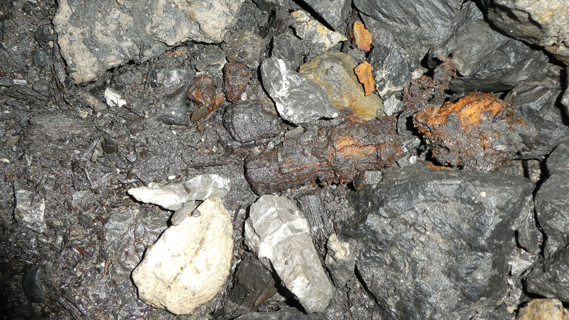 Munitionsrückstände im ehemaligen Munitionslager