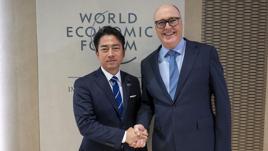 Der japanische Verteidigungsminister Shinjiro Koizumis und Bundesrat Martin Pfister