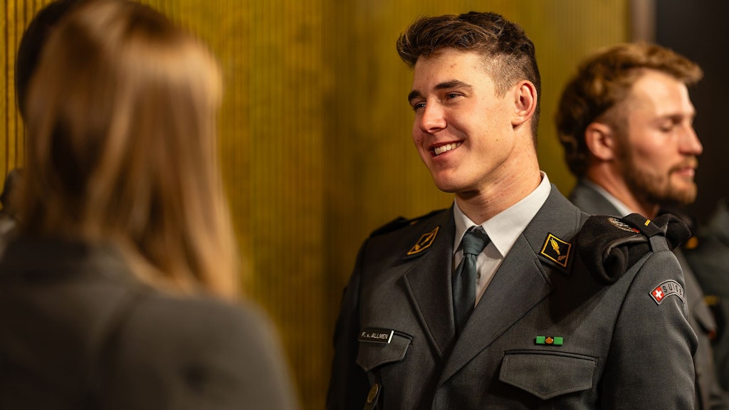 …Abfahrts-Weltmeister Franjo von Allmen …